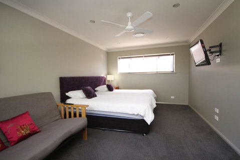 NORTHERN HAVEN-3/16 David Campbell St NH - Holiday Cairns 1