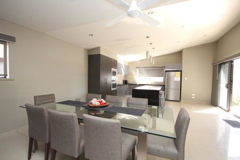 NORTHERN HAVEN-3/16 David Campbell St NH - Holiday Cairns 2