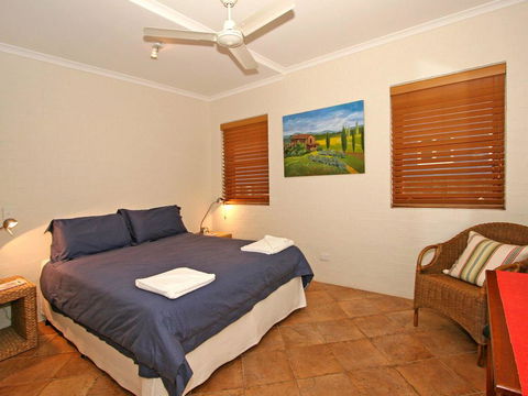 Now And Then 1/42 Clarence Street - Holiday Cairns 1