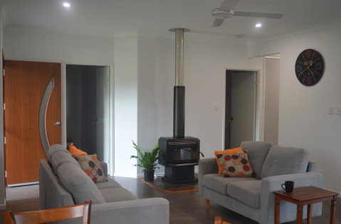 Nyleta Lodge - Holiday Cairns 2