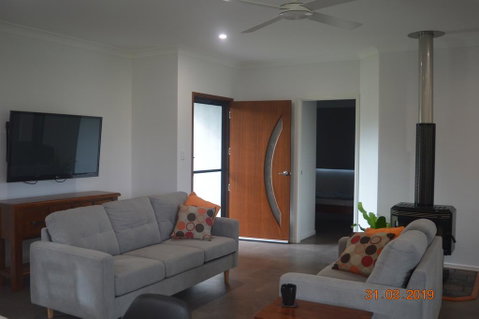 Nyleta Lodge - Holiday Cairns 1