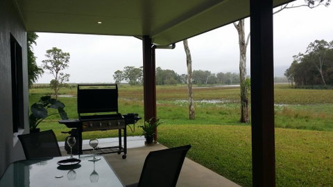 Nyleta Lodge - Holiday Cairns 0
