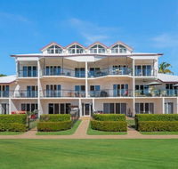 Ocean Breeze Near Parks and Rowes Bay - Holiday Cairns