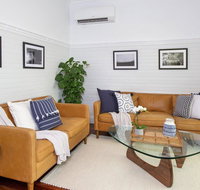 Ocean Mist Cottage - across from pet friendly beach - Holiday Cairns