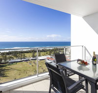 Ocean Pacific Resort - Official - Holiday Cairns