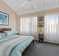 Ocean St Holiday Apartment - Holiday Cairns