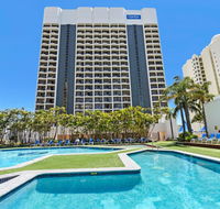 Ocean View King Room - Surfers Paradise - Holiday Cairns