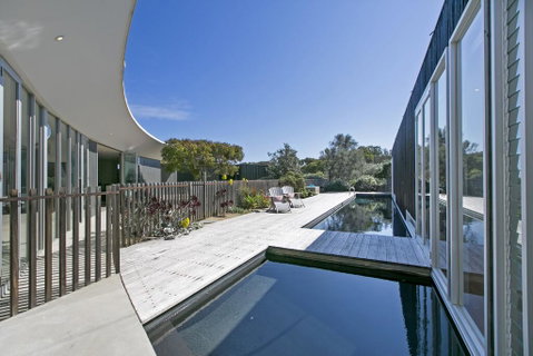 Oceania Retreat Luxury Family Retreat With Pool And Beach Access - Holiday Cairns 3