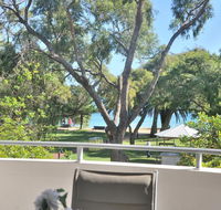 OceanView Apartment - Holiday Cairns