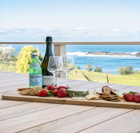 Ohana Oasis - front row to reserve beach and ocean - Holiday Cairns
