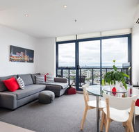 One bedroom City Apt with Spectacular Views - Holiday Cairns