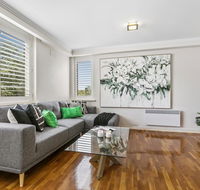Oversized apartment close to city parks MCG - Holiday Cairns