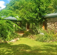 Palm Grove Rainforest Retreat - Holiday Cairns