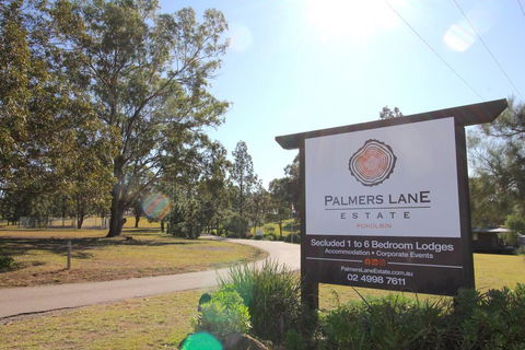 Palmers Lane Estate - Holiday Cairns 0