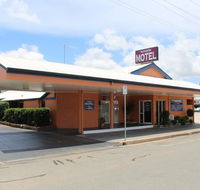 Parkside Motel  Licensed Restaurant - Holiday Cairns