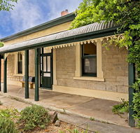 Pembury Cottage - Holiday Cairns