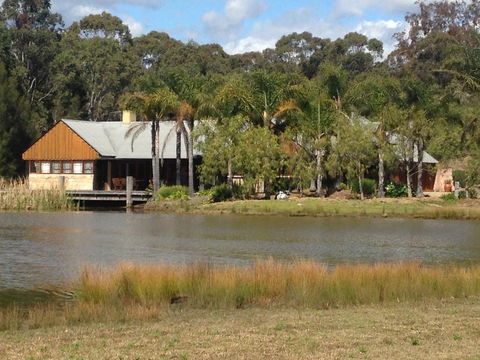 Peppers Creek Accommodation - Holiday Cairns 0