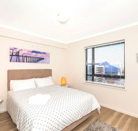 Perth West End Apartment 601 - Holiday Cairns
