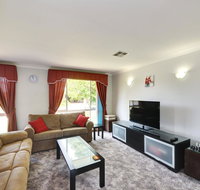Pet Friendly - Family Holiday Home - Pets Welcome - Holiday Cairns
