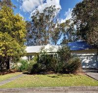 Pet Friendly - Summer Cottage - Holiday Cairns