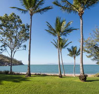 Picnic Beach'scape - Holiday Cairns