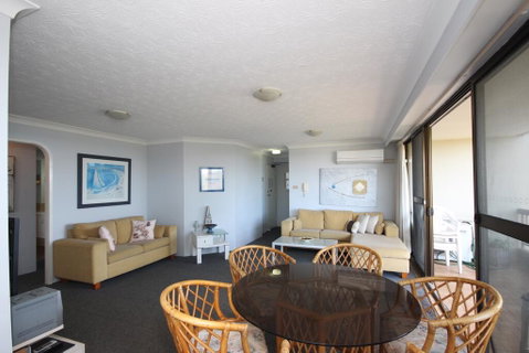 Pinnacle Unit 403 - Holiday Cairns 0
