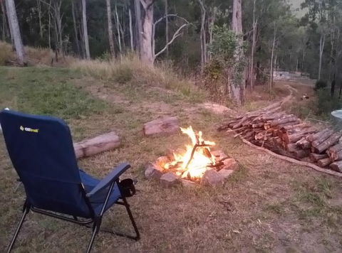 Pleasant Mountain Retreat - Holiday Cairns 1