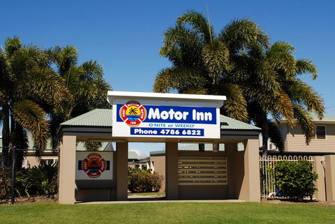 Port Denison Motor Inn - Holiday Cairns 0