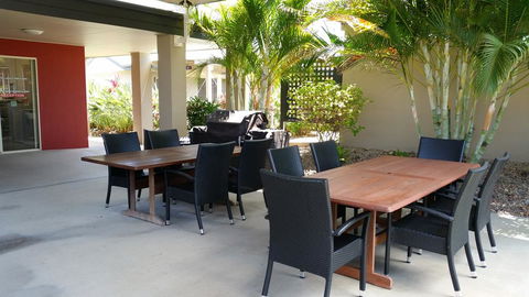 Port Denison Motor Inn - Holiday Cairns 1