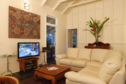 Port Douglas Cottage & Lodge - Holiday Cairns 2