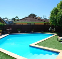 Port O'Call Motel - Holiday Cairns
