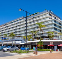 Port Pacific Resort - Holiday Cairns