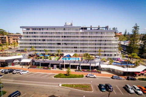 Port Pacific Resort - Holiday Cairns 2