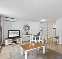 President Apartments - We Accommodate - Holiday Cairns