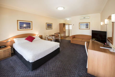 Quality Inn Penrith Sydney - Holiday Cairns 2