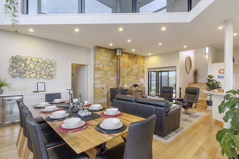 Quarry Hill Lookout - Holiday Cairns 3