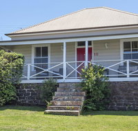 Quarryman's Cottage - country style in town - Holiday Cairns