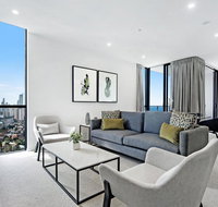 Qube Broadbeach - Luxury 2 Bedroom Ocean View - Holiday Cairns