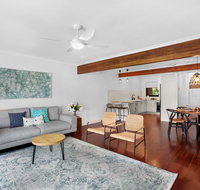 Quiet Waterfront Retreat in Family Neighbourhood - Holiday Cairns