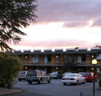 Red Cedars Motel - Holiday Cairns
