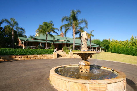 Relaxin - Holiday Cairns 3