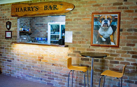 Rest Point Motor Inn - Holiday Cairns 3