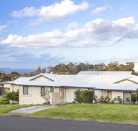 Riley 2/2 - Mollymook - Holiday Cairns