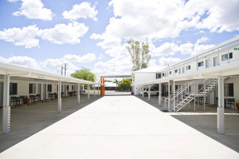 Roma Central Motel - Holiday Cairns 3