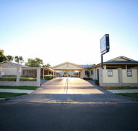 Roma Inland Motor Inn - Holiday Cairns