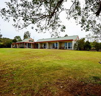 Rothbury Escape - Holiday Cairns