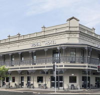 Royal Hotel Randwick - Holiday Cairns
