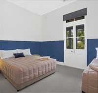 Royal Hotel Wyong - Holiday Cairns