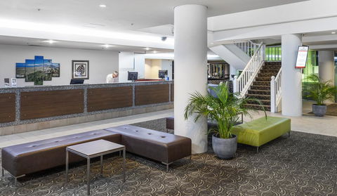 Rydges Esplanade Resort Cairns - Holiday Cairns 2