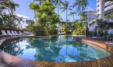 Rydges Esplanade Resort Cairns - Holiday Cairns 0